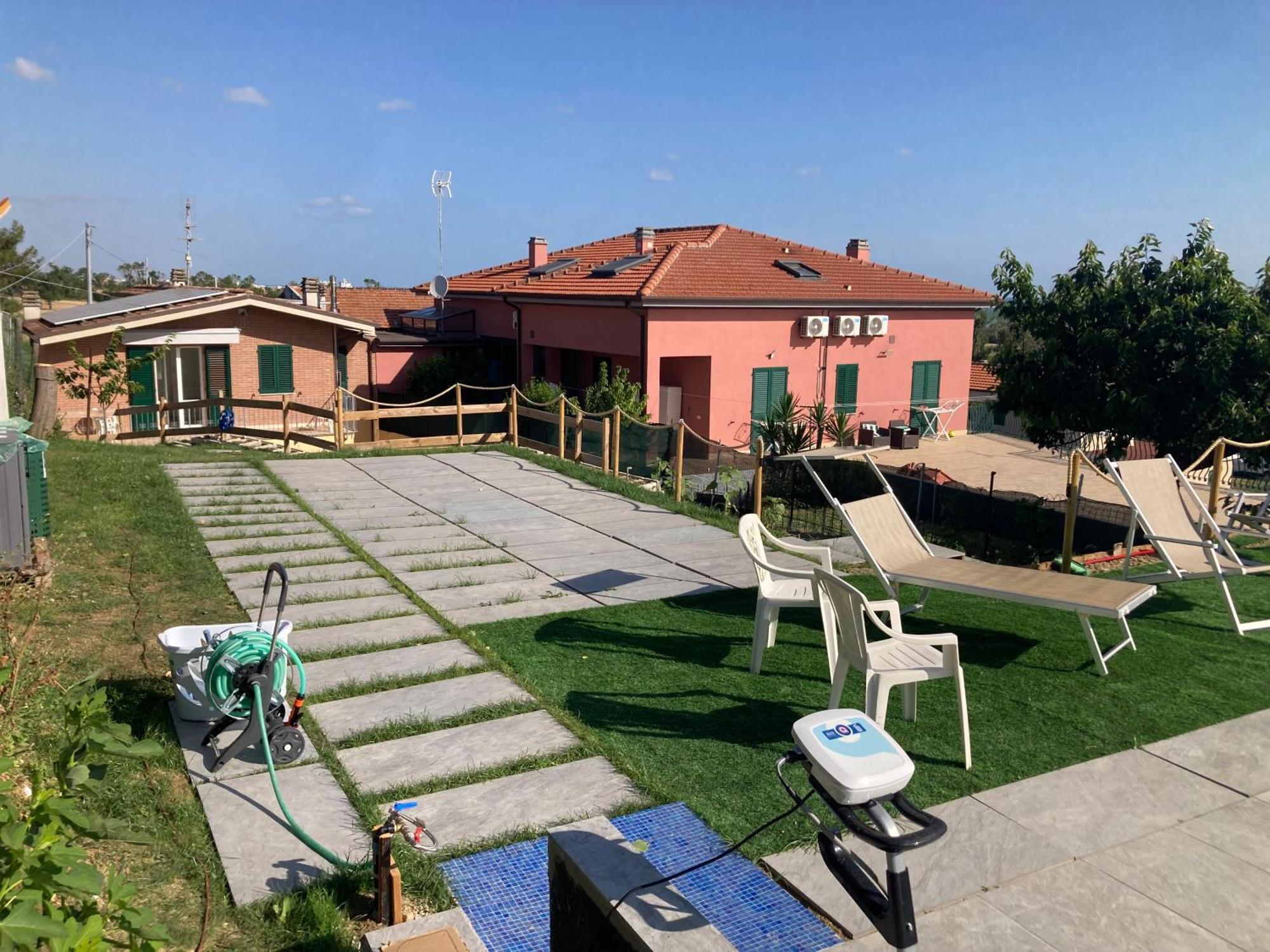 Casa Vacanze Immersa Tra Le Colline, Vicinissima Al Mare E Con Nuova Piscina Senigallia Ngoại thất bức ảnh