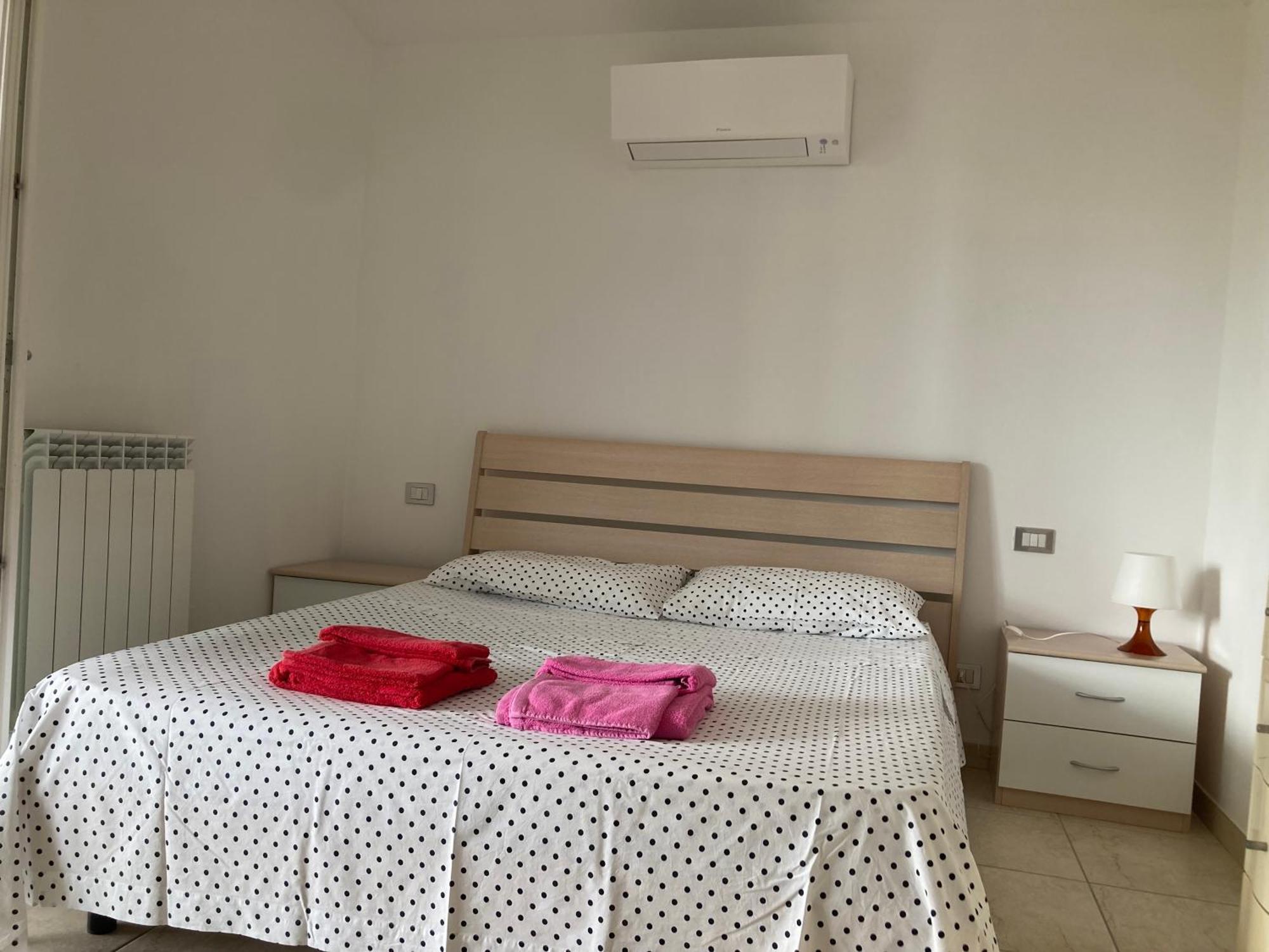 Casa Vacanze Immersa Tra Le Colline, Vicinissima Al Mare E Con Nuova Piscina Senigallia Ngoại thất bức ảnh